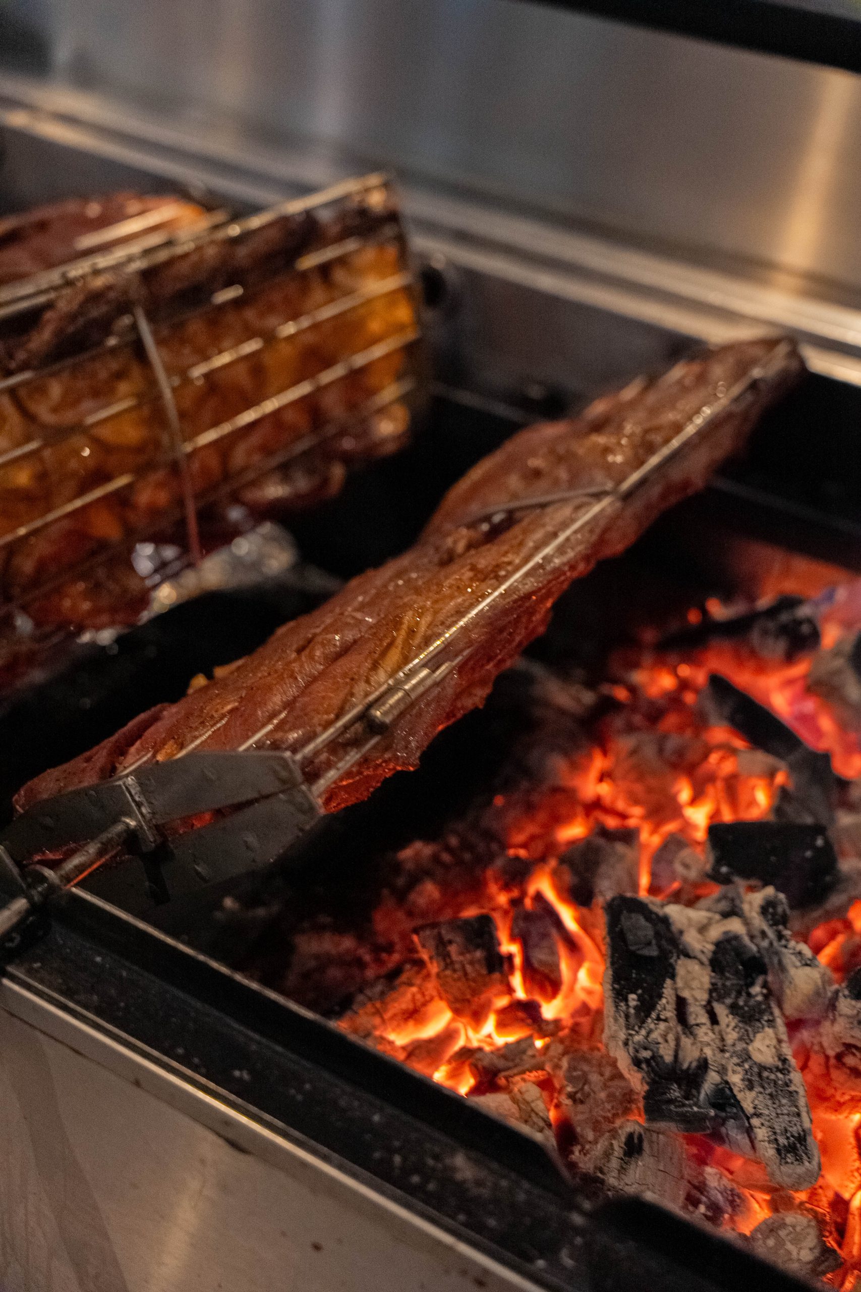 BBQ Houtskool Grill